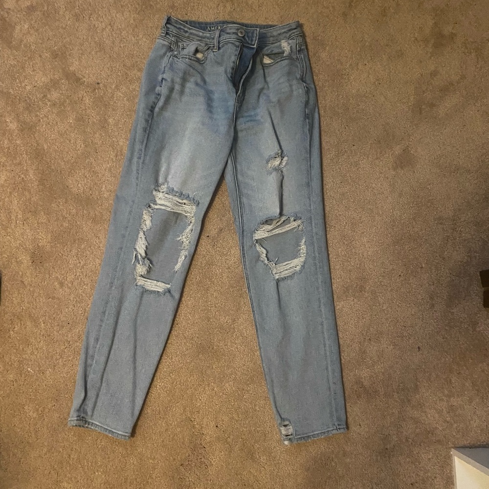 American Eagle Mom Jeans
